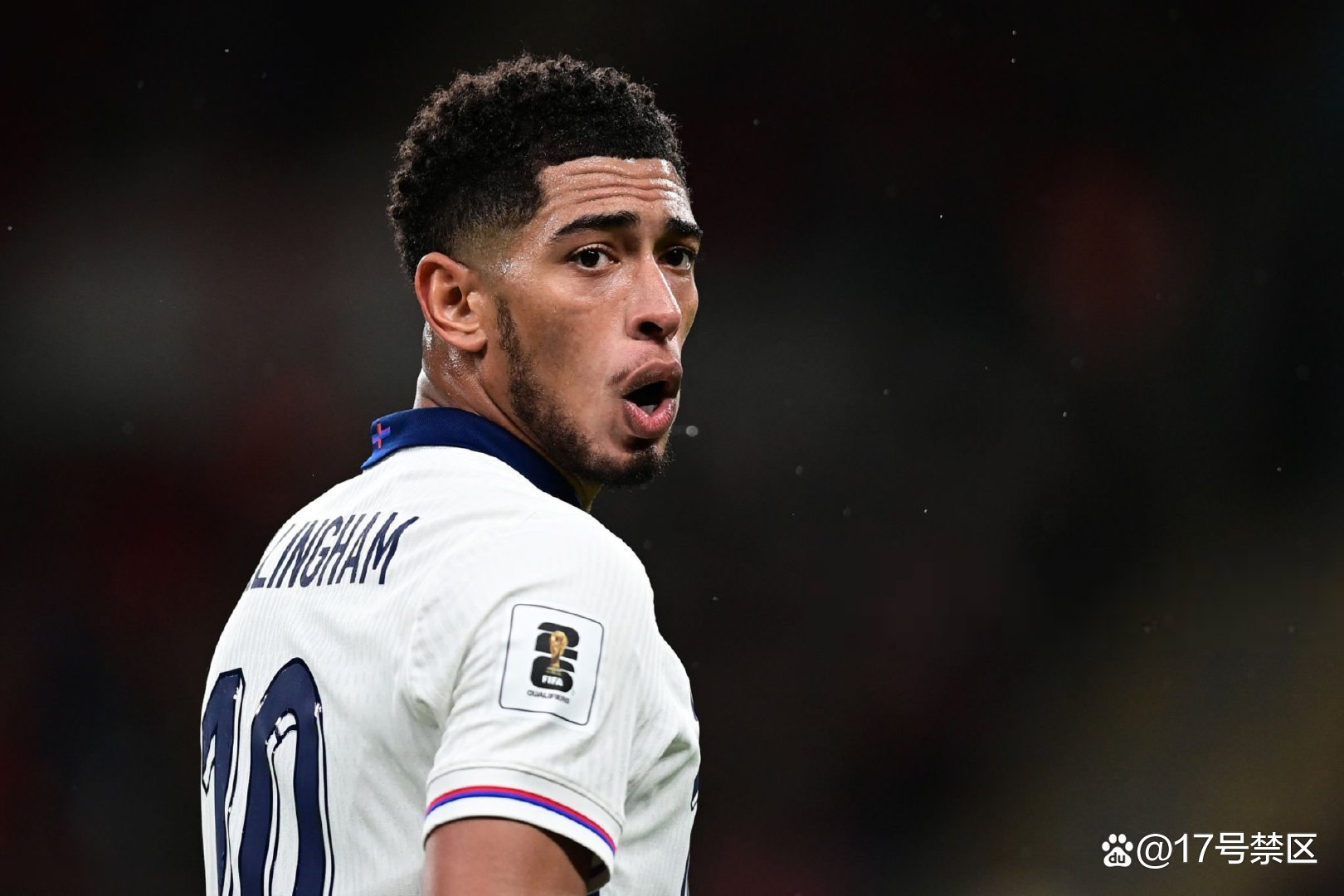 星空体育平台包含皇家马德里发布备战花絮；转会期绝杀压哨；意甲任务艰巨；训练强度明显提升的词条