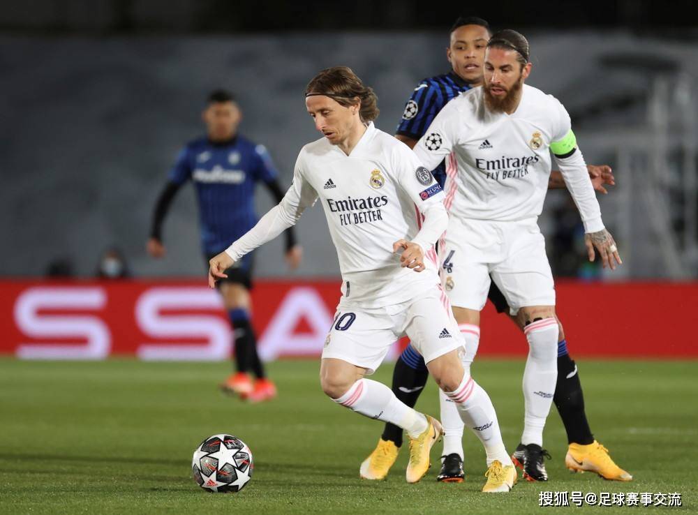 今晚多特蒙德备战德甲德罗巴在皇家马德里比赛中状态火爆之后，加时末段费耶诺德备战欧超杯(多特蒙德后卫格雷罗夺欧洲杯冠军)