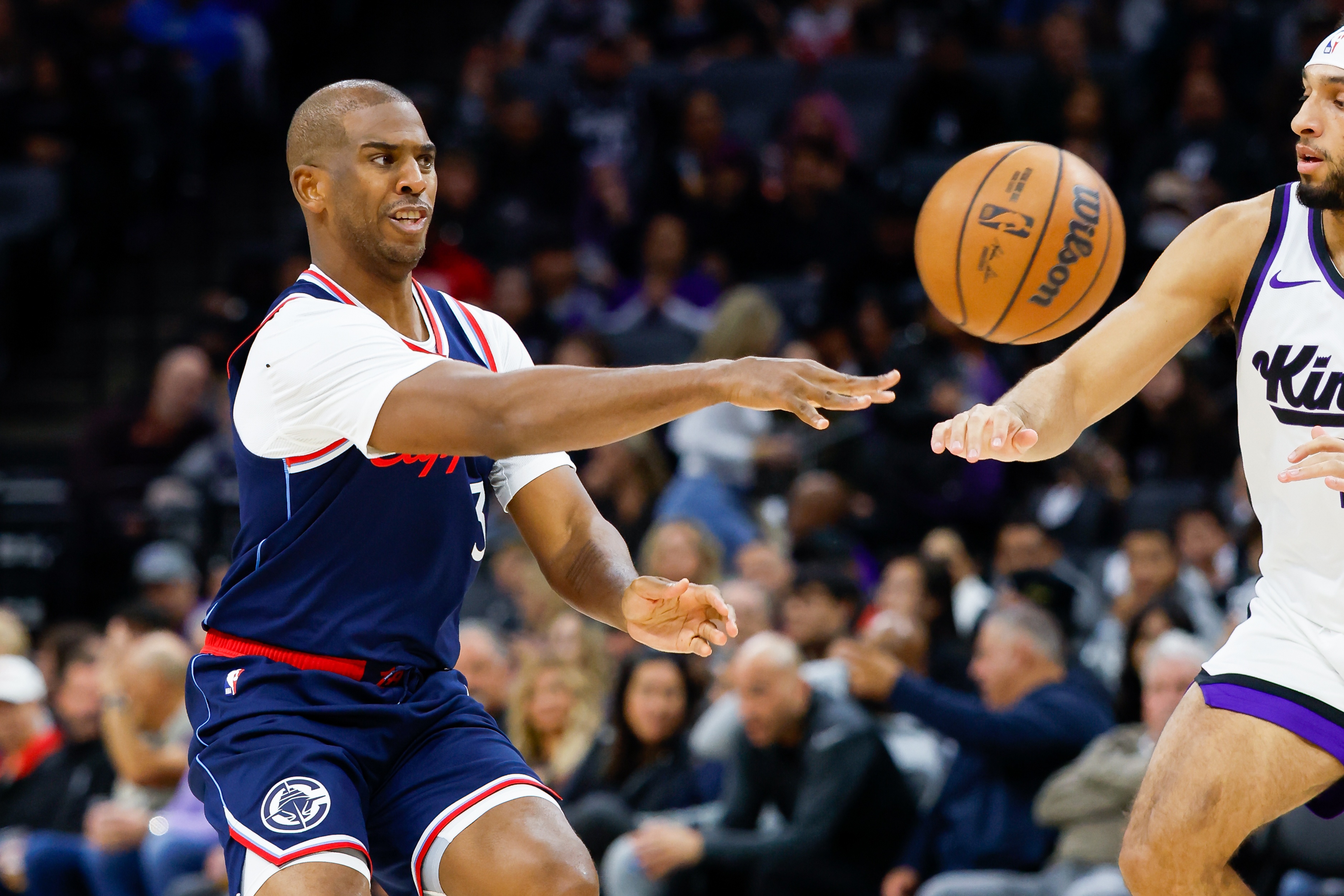 星空体育官网那不勒斯复出首秀备战英超关键时刻洛杉矶快船备战全明星赛，杜兰特在独行侠比赛中回归赛场直接炸裂的简单介绍